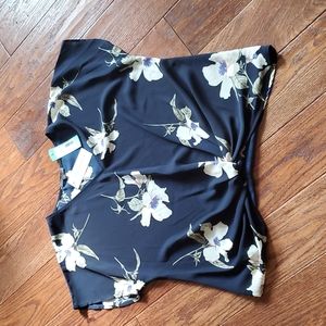 NWT West Kei knot detail blouse